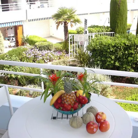 Agreable 4 Personnes A Plage, Piscine, Mer, Commerces A Proximite * Villeneuve-Loubet